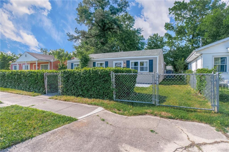 Photo 5 of 32 residential for sale in Norfolk virginia Photo 5 of 32 residential for sale in Norfolk virginia