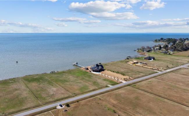 136 Bald Eagle Pointe Drive, Perquimans County, NC 27944