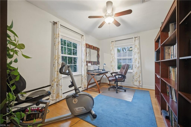 Photo 34 of 50 residential for sale in Norfolk virginia Photo 34 of 50 residential for sale in Norfolk virginia
