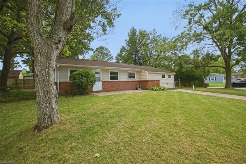 Photo 1 of 18 residential for sale in Virginia Beach virginia