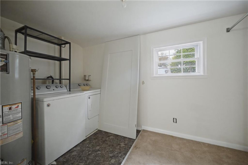 Photo 15 of 18 residential for sale in Virginia Beach virginia
