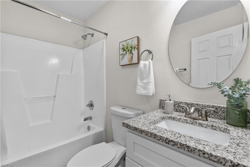 Photo 18 of 40 residential for sale in James City County virginia