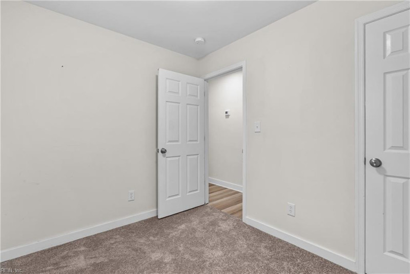 Photo 20 of 40 residential for sale in James City County virginia