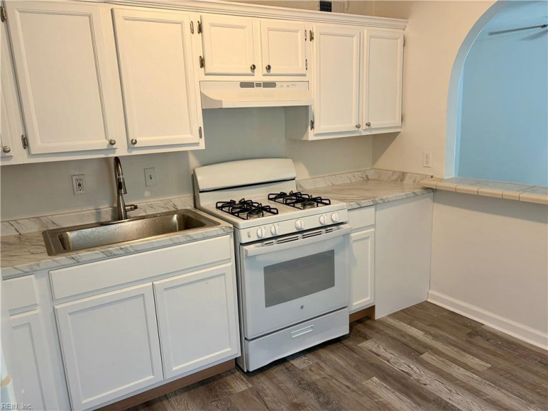 Photo 4 of 11 residential for sale in Norfolk virginia Photo 4 of 11 residential for sale in Norfolk virginia