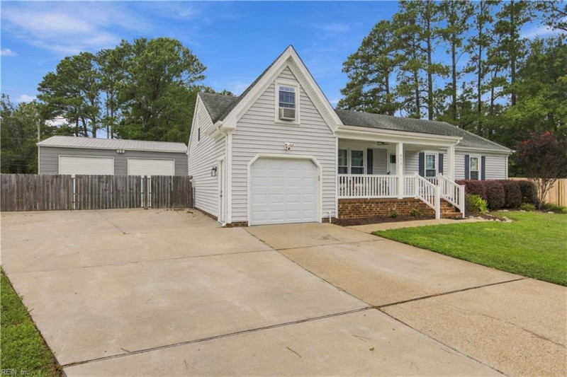 Photo 3 of 45 residential for sale in Chesapeake virginia Photo 3 of 45 residential for sale in Chesapeake virginia