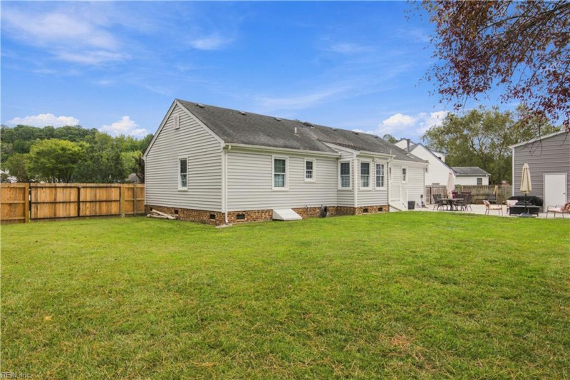 Photo 34 of 45 residential for sale in Chesapeake virginia Photo 34 of 45 residential for sale in Chesapeake virginia