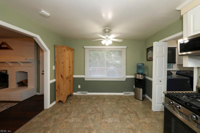 Photo 18 of 30 residential for sale in Chesapeake virginia Photo 18 of 30 residential for sale in Chesapeake virginia