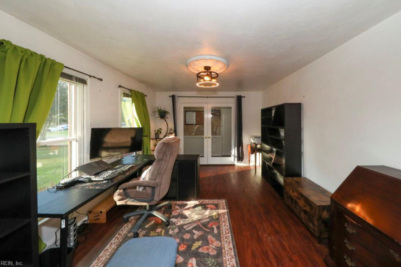 Photo 3 of 30 residential for sale in Chesapeake virginia Photo 3 of 30 residential for sale in Chesapeake virginia