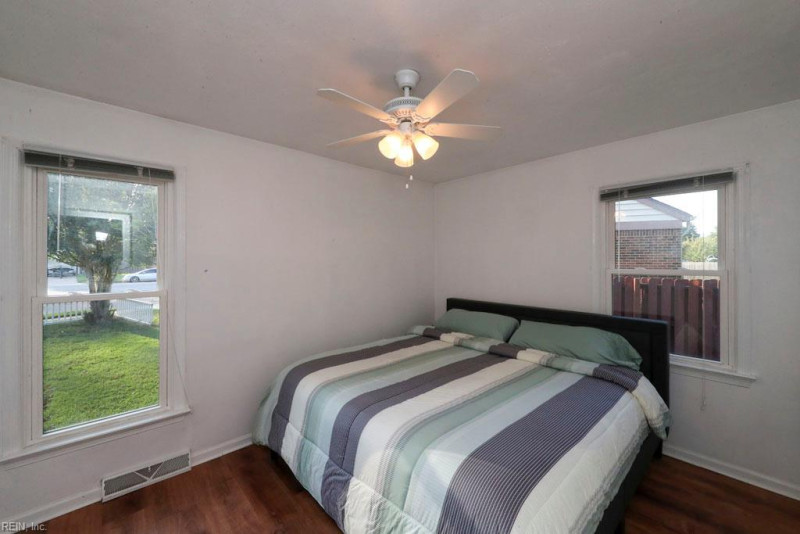 Photo 8 of 30 residential for sale in Chesapeake virginia Photo 8 of 30 residential for sale in Chesapeake virginia
