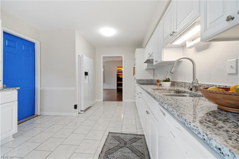 Photo 23 of 48 residential for sale in Virginia Beach virginia
