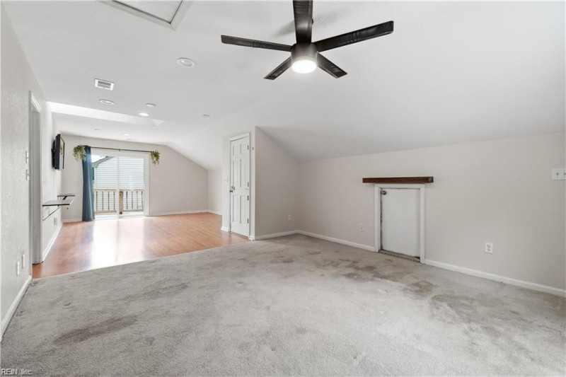 Photo 33 of 48 residential for sale in Virginia Beach virginia