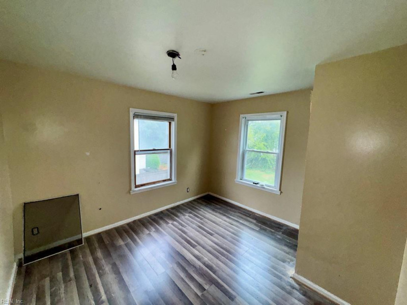 Photo 6 of 10 residential for sale in Newport News virginia Photo 6 of 10 residential for sale in Newport News virginia