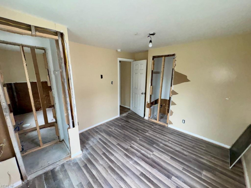 Photo 7 of 10 residential for sale in Newport News virginia Photo 7 of 10 residential for sale in Newport News virginia