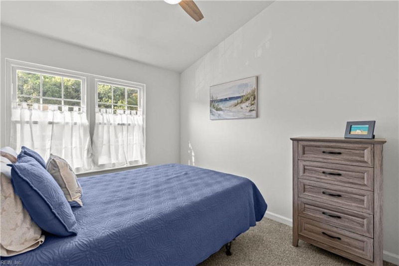 Photo 17 of 30 residential for sale in Virginia Beach virginia