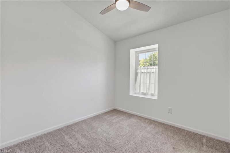 Photo 19 of 30 residential for sale in Virginia Beach virginia