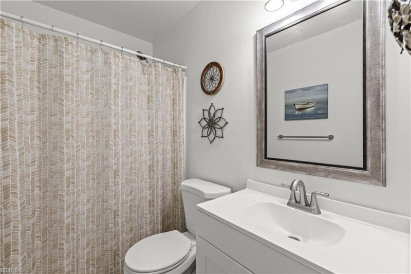 Photo 20 of 30 residential for sale in Virginia Beach virginia