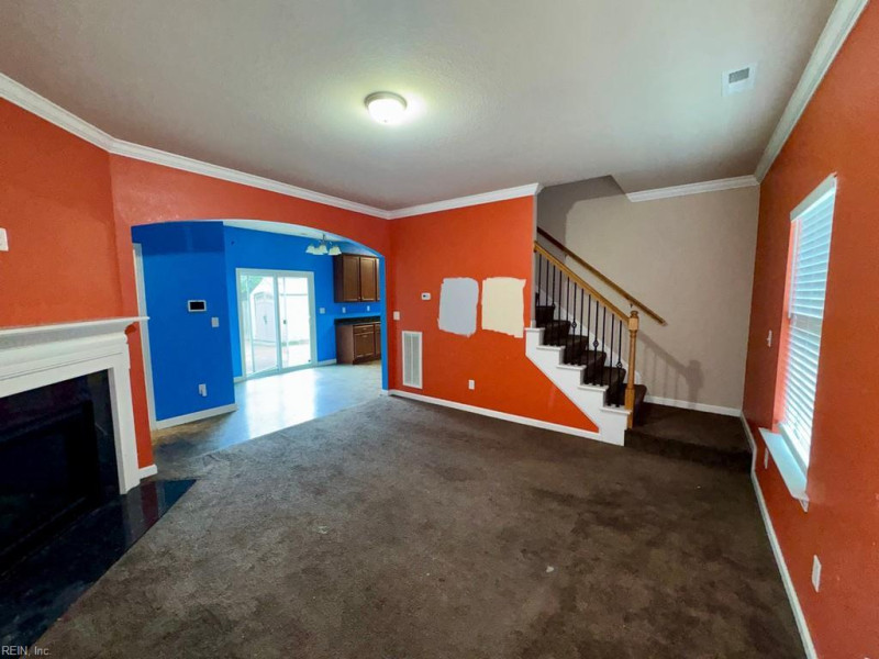 Photo 8 of 16 residential for sale in Chesapeake virginia