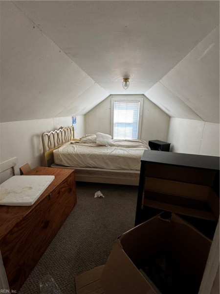 Photo 14 of 18 residential for sale in Portsmouth virginia
