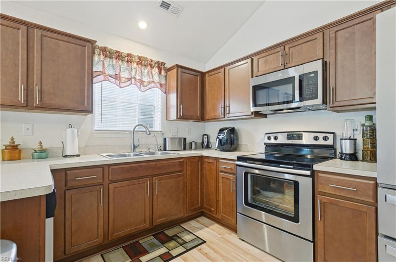Photo 14 of 25 residential for sale in Portsmouth virginia Photo 14 of 25 residential for sale in Portsmouth virginia