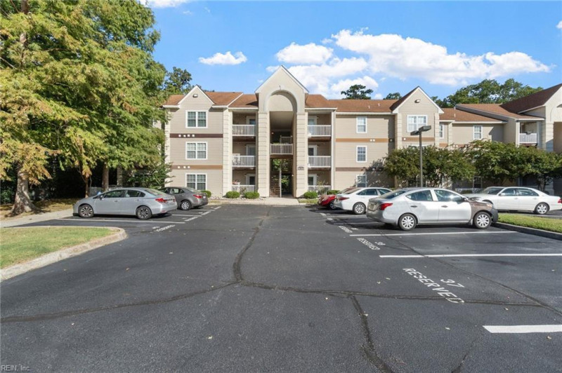 Photo 4 of 44 residential for sale in Virginia Beach virginia Photo 4 of 44 residential for sale in Virginia Beach virginia