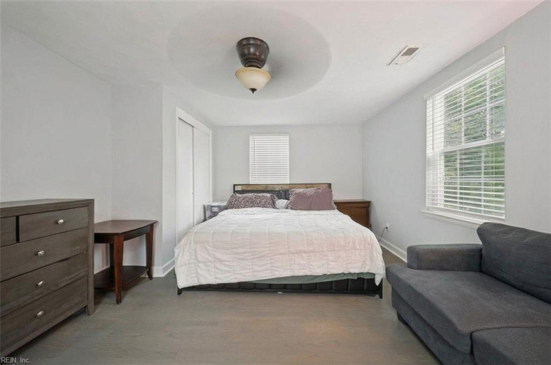 Photo 20 of 28 residential for sale in Norfolk virginia