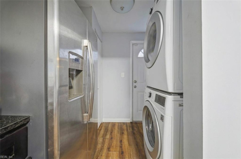 Photo 24 of 28 residential for sale in Norfolk virginia