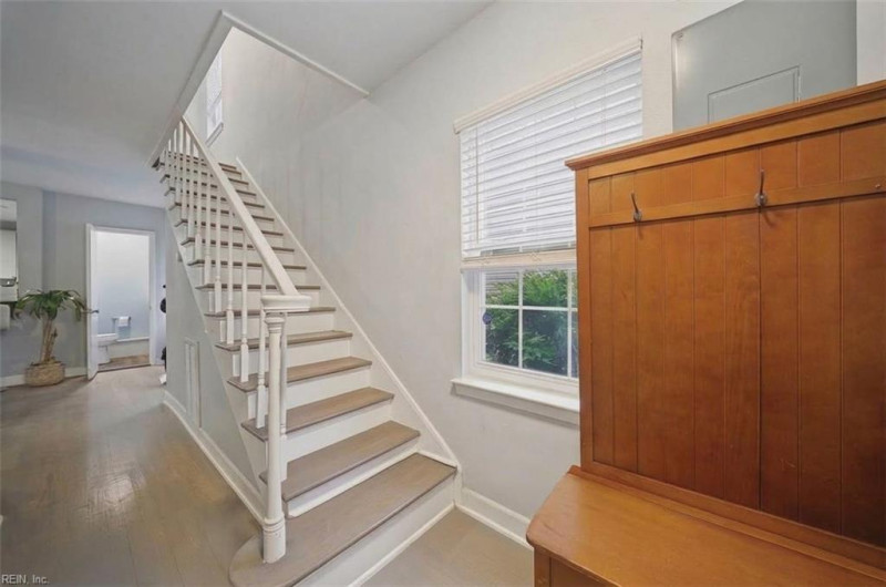 Photo 6 of 28 residential for sale in Norfolk virginia