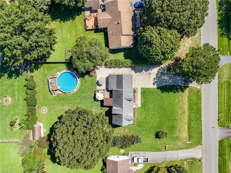 Photo 37 of 39 residential for sale in Gloucester County virginia