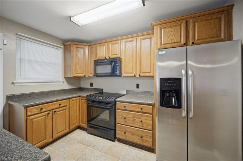 Photo 12 of 37 residential for sale in Chesapeake virginia Photo 12 of 37 residential for sale in Chesapeake virginia