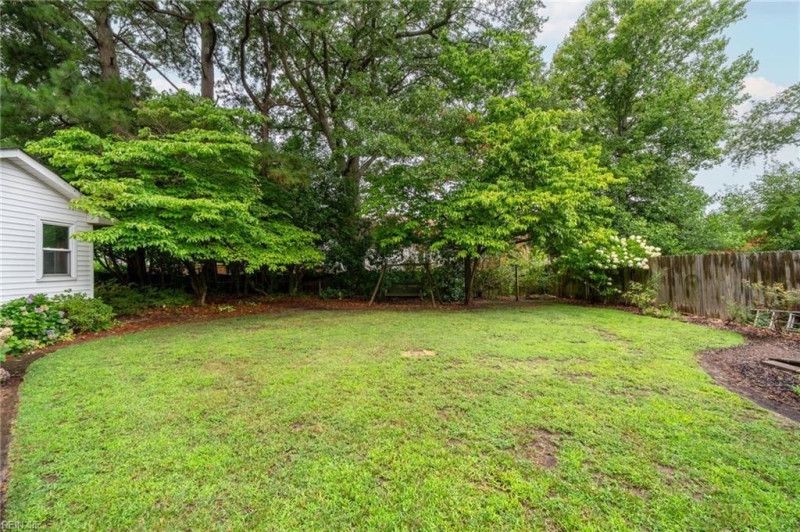 Photo 34 of 37 residential for sale in Chesapeake virginia Photo 34 of 37 residential for sale in Chesapeake virginia