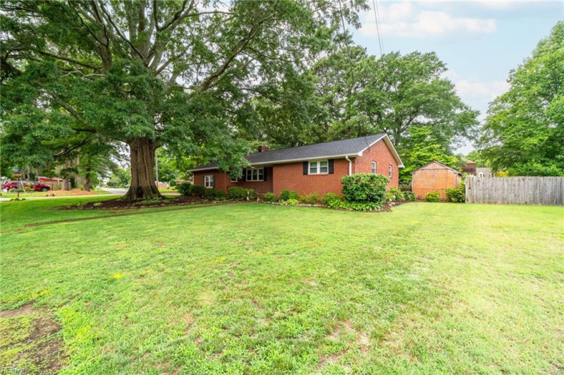 Photo 4 of 37 residential for sale in Chesapeake virginia Photo 4 of 37 residential for sale in Chesapeake virginia