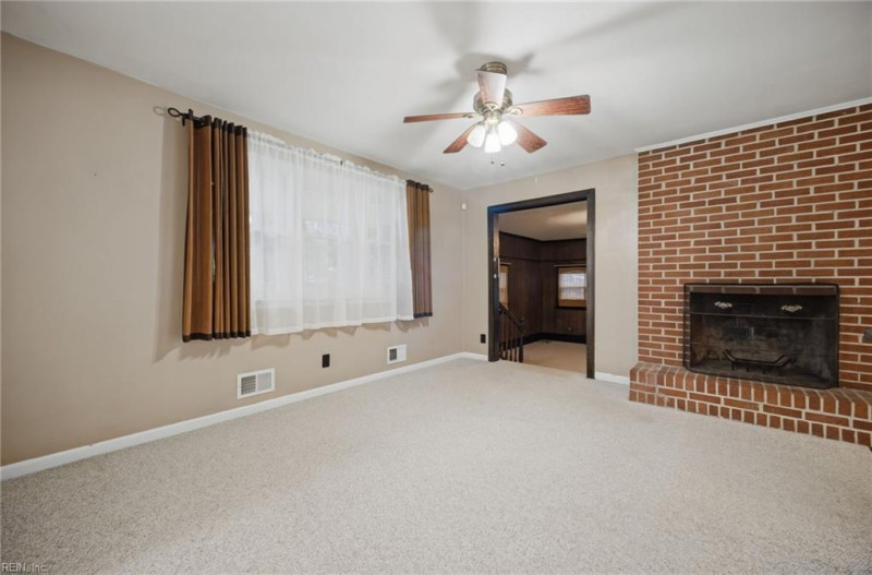 Photo 7 of 37 residential for sale in Chesapeake virginia Photo 7 of 37 residential for sale in Chesapeake virginia