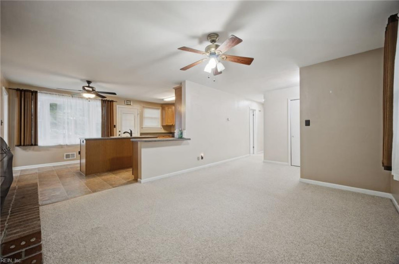 Photo 9 of 37 residential for sale in Chesapeake virginia Photo 9 of 37 residential for sale in Chesapeake virginia