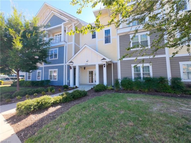 Photo 1 of 50 residential for sale in Chesapeake virginia
