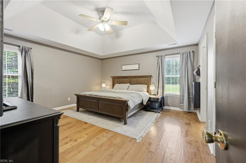 Photo 31 of 50 residential for sale in Currituck County virginia