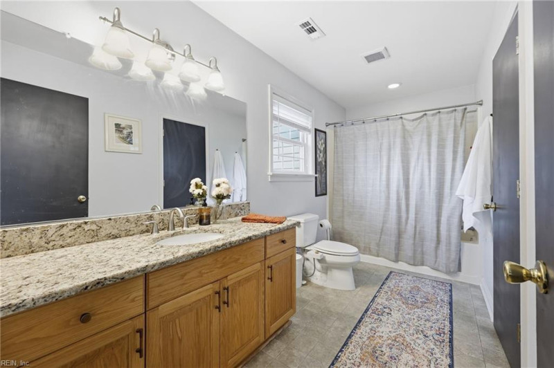 Photo 38 of 50 residential for sale in Currituck County virginia