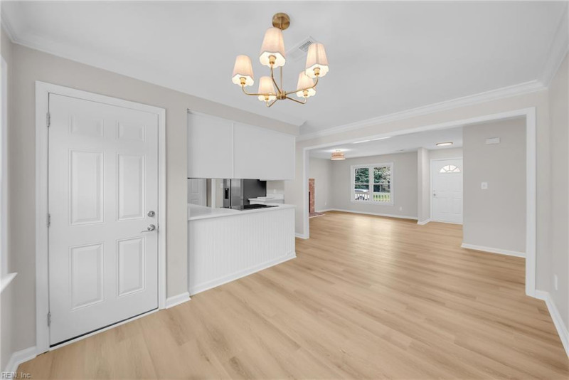Photo 21 of 48 residential for sale in Chesapeake virginia