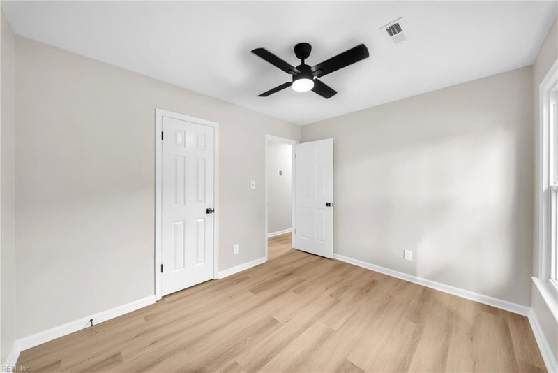Photo 30 of 48 residential for sale in Chesapeake virginia