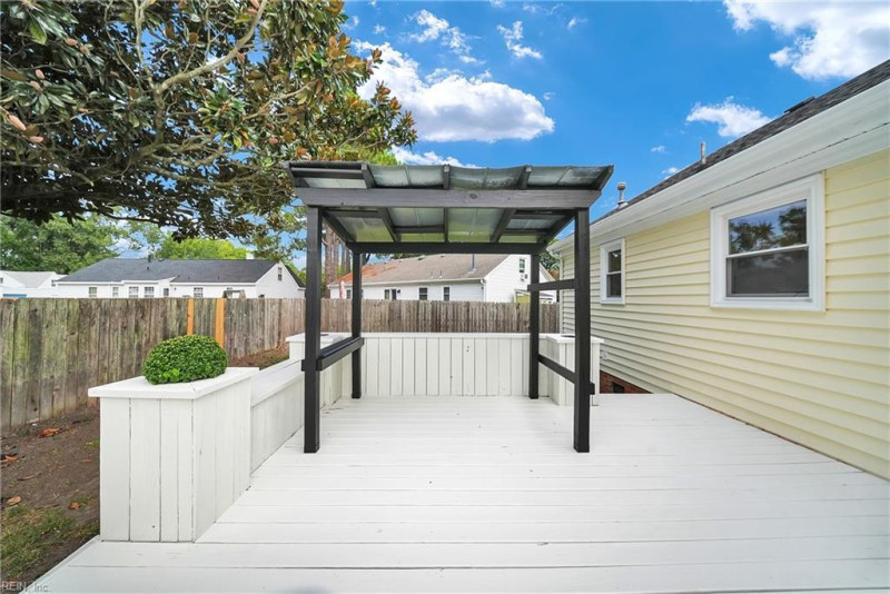 Photo 45 of 48 residential for sale in Chesapeake virginia