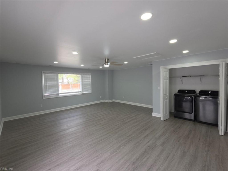 Photo 34 of 41 residential for sale in Virginia Beach virginia