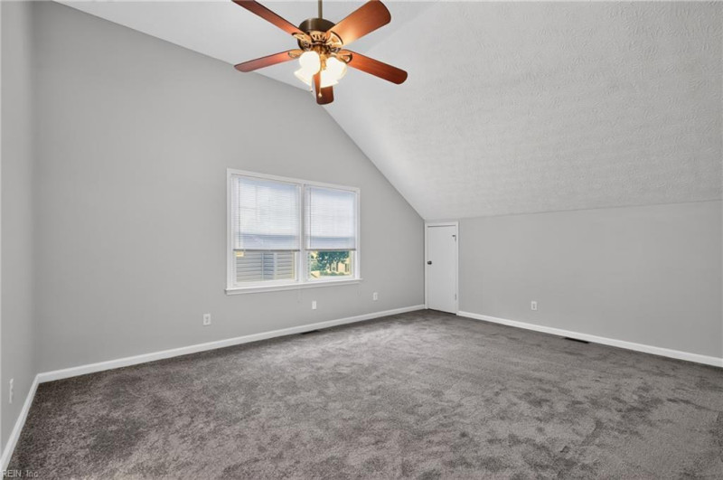 Photo 23 of 44 residential for sale in Newport News virginia
