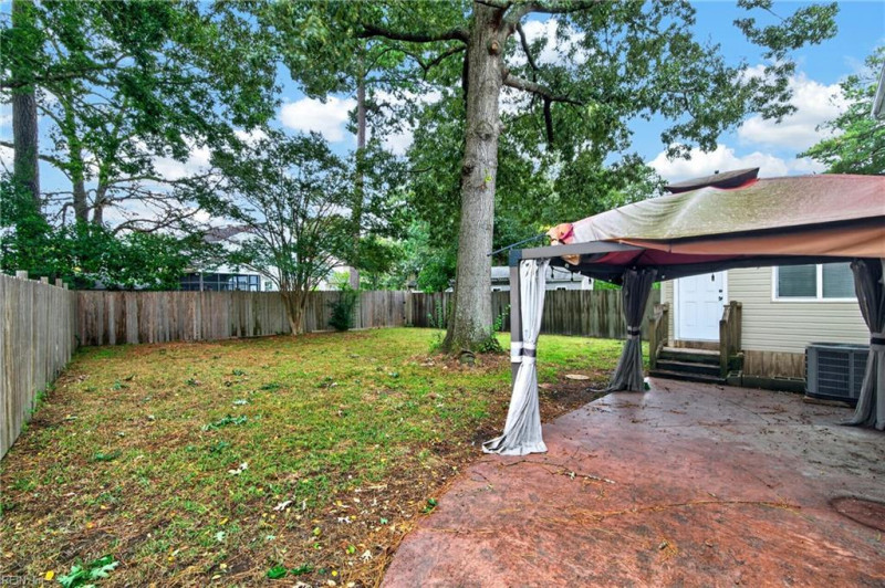 Photo 38 of 44 residential for sale in Newport News virginia