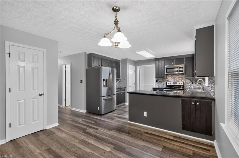Photo 7 of 44 residential for sale in Newport News virginia