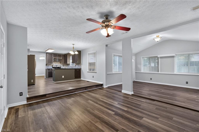 Photo 8 of 44 residential for sale in Newport News virginia