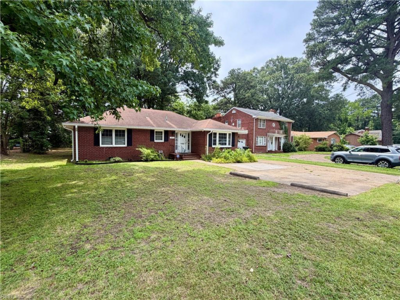Photo 4 of 36 residential for sale in Hampton virginia Photo 4 of 36 residential for sale in Hampton virginia