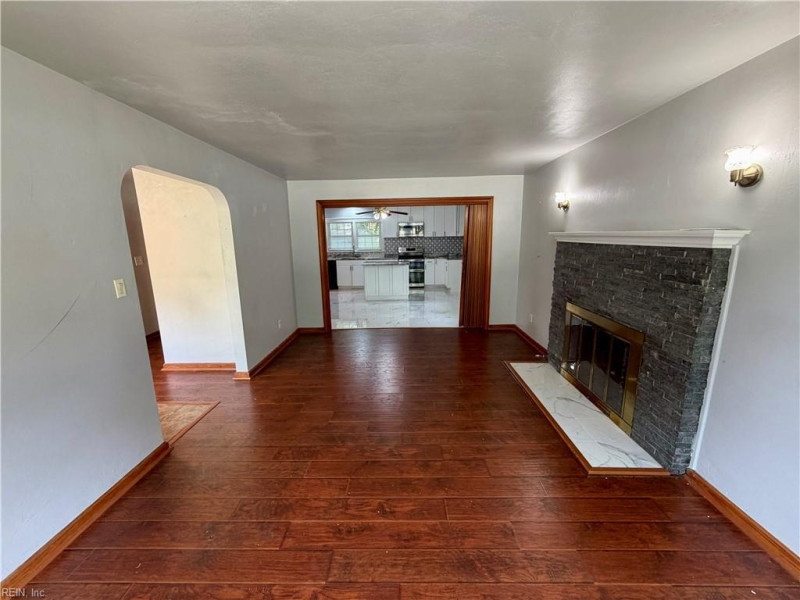 Photo 9 of 36 residential for sale in Hampton virginia Photo 9 of 36 residential for sale in Hampton virginia