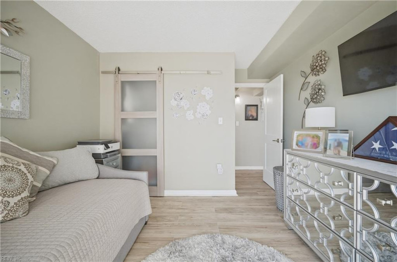 Photo 11 of 27 residential for sale in Virginia Beach virginia