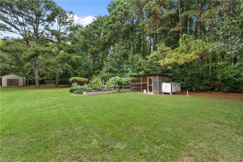 Photo 10 of 50 residential for sale in Chesapeake virginia