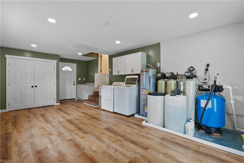 Photo 31 of 50 residential for sale in Chesapeake virginia