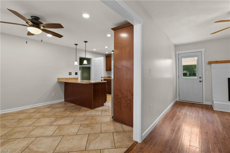 Photo 32 of 50 residential for sale in Chesapeake virginia